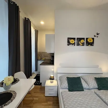 Apartment 1 Florenc Hlavni Mesto Romantic