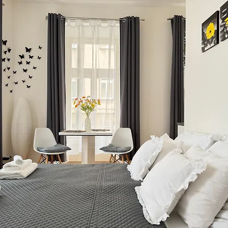 1 Florenc Hlavni Mesto Romantic Prague