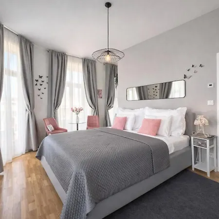 Apartment 1 Florenc Hlavni Mesto Romantic Prague